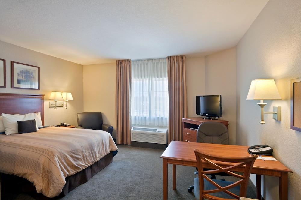 แคนเดิ้ลวูด สวีท พอร์ตแลนด์แอร์พอร์ต Hotel ภายนอก รูปภาพ