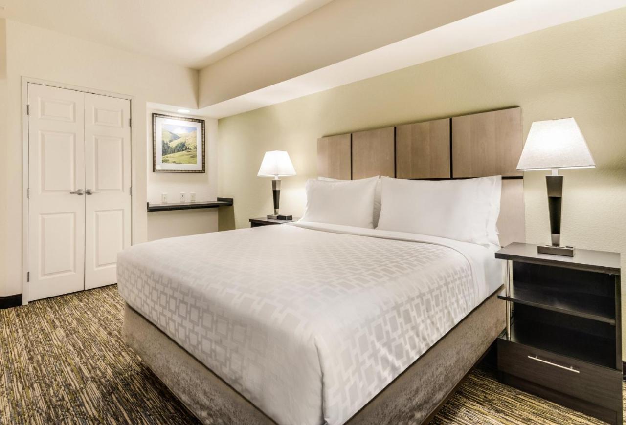 แคนเดิ้ลวูด สวีท พอร์ตแลนด์แอร์พอร์ต Hotel ภายนอก รูปภาพ