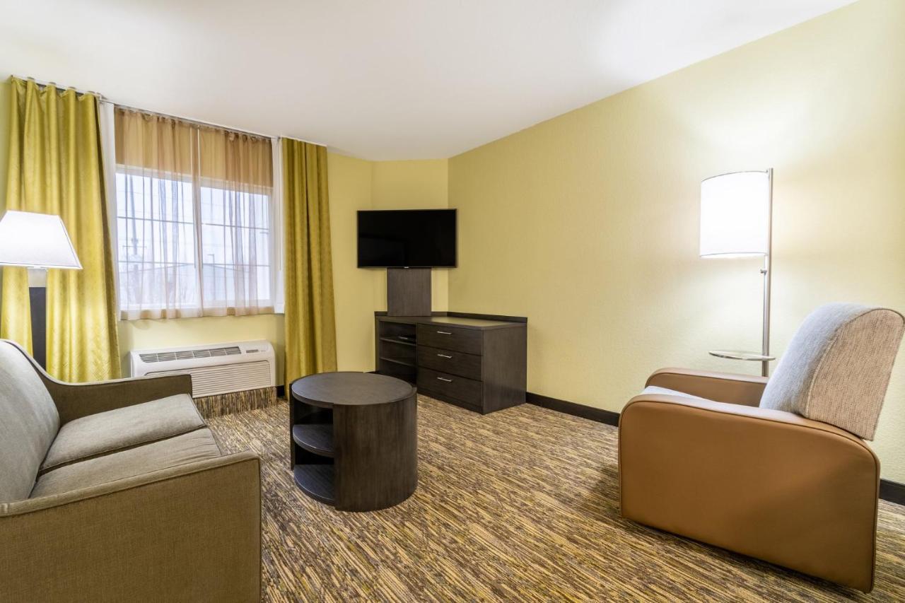 แคนเดิ้ลวูด สวีท พอร์ตแลนด์แอร์พอร์ต Hotel ภายนอก รูปภาพ
