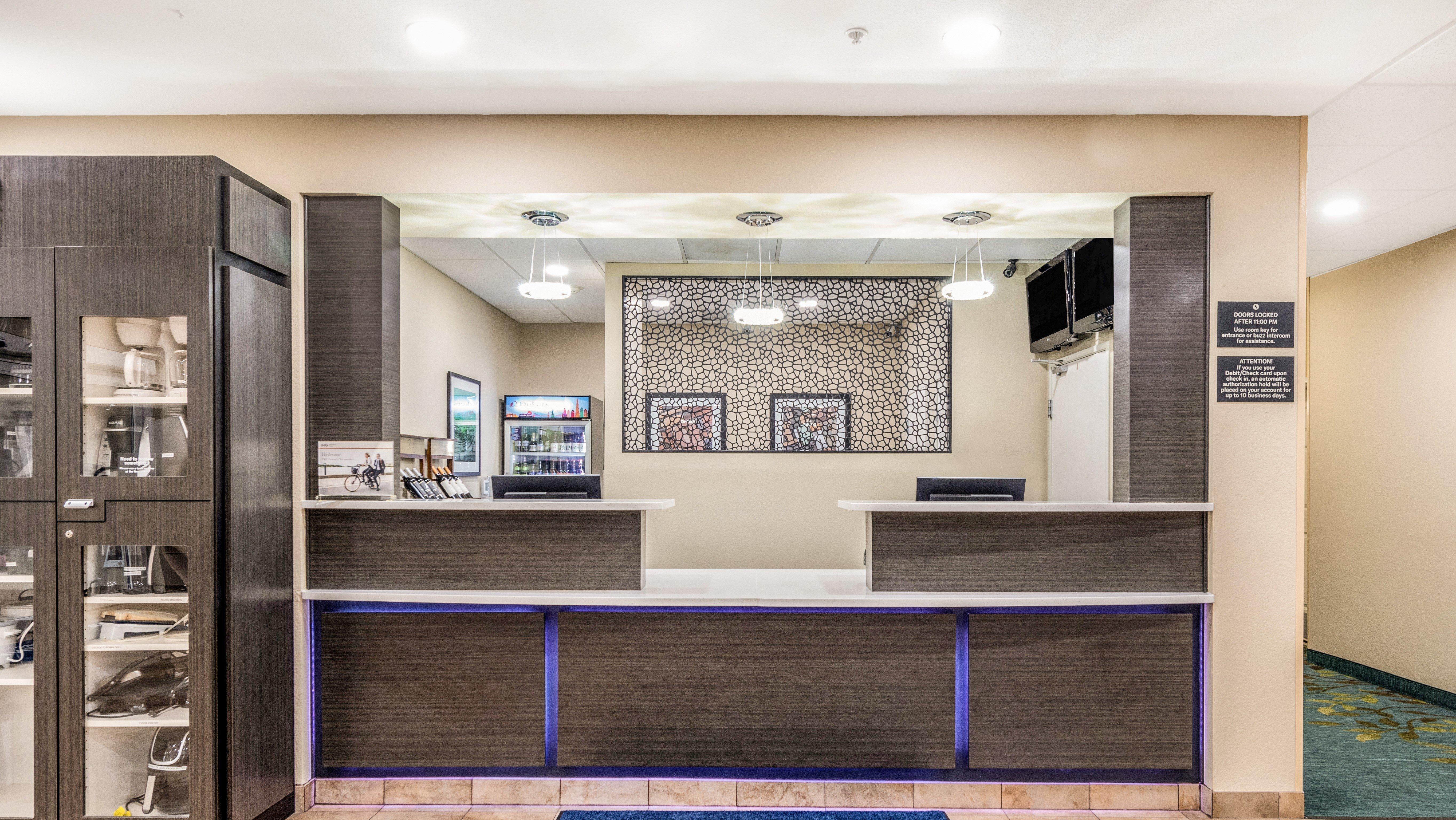 แคนเดิ้ลวูด สวีท พอร์ตแลนด์แอร์พอร์ต Hotel ภายนอก รูปภาพ
